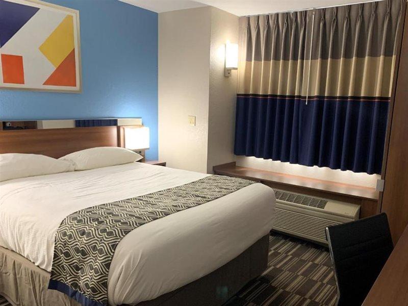 Microtel Inn & Suites By Wyndham Fond Du Lac Fond du Lac Exterior foto